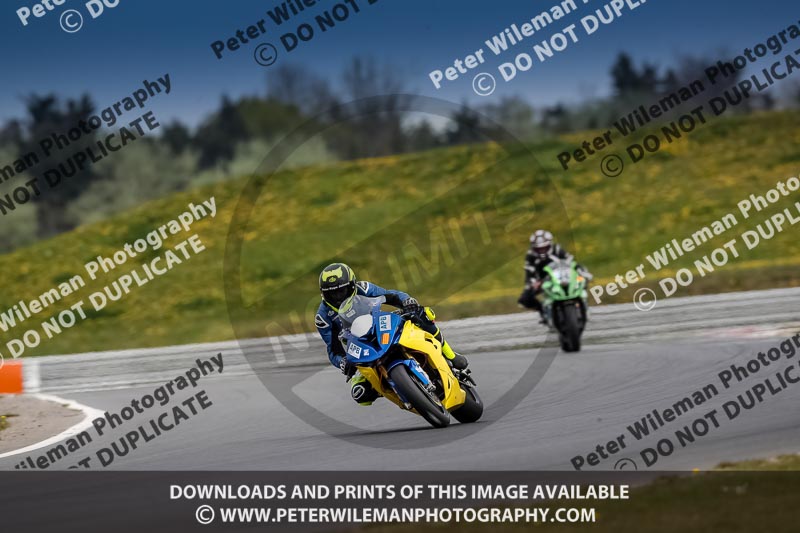 enduro digital images;event digital images;eventdigitalimages;no limits trackdays;peter wileman photography;racing digital images;snetterton;snetterton no limits trackday;snetterton photographs;snetterton trackday photographs;trackday digital images;trackday photos